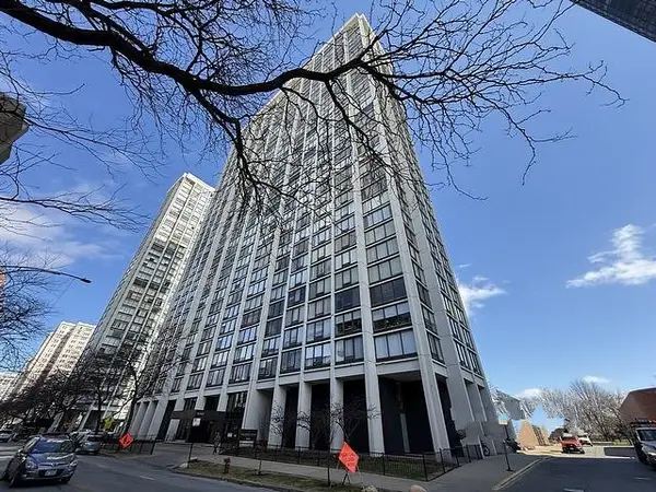 5445 N Sheridan Road #1104, Chicago, IL 60640