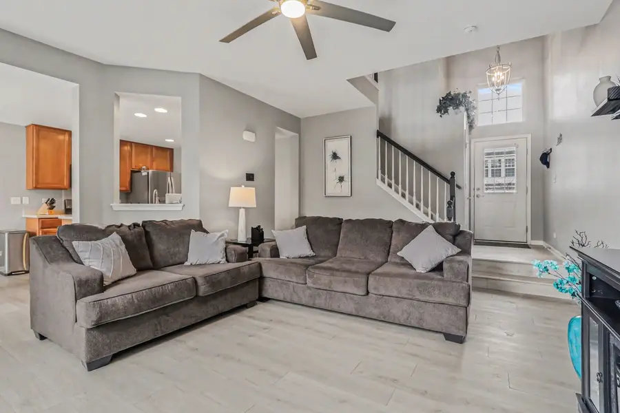 102 Devoe Drive #102, Oswego, IL 60543 - #3