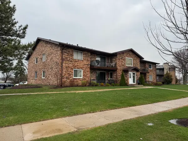 344 Sheridan Drive #1C, Willowbrook, IL 60527