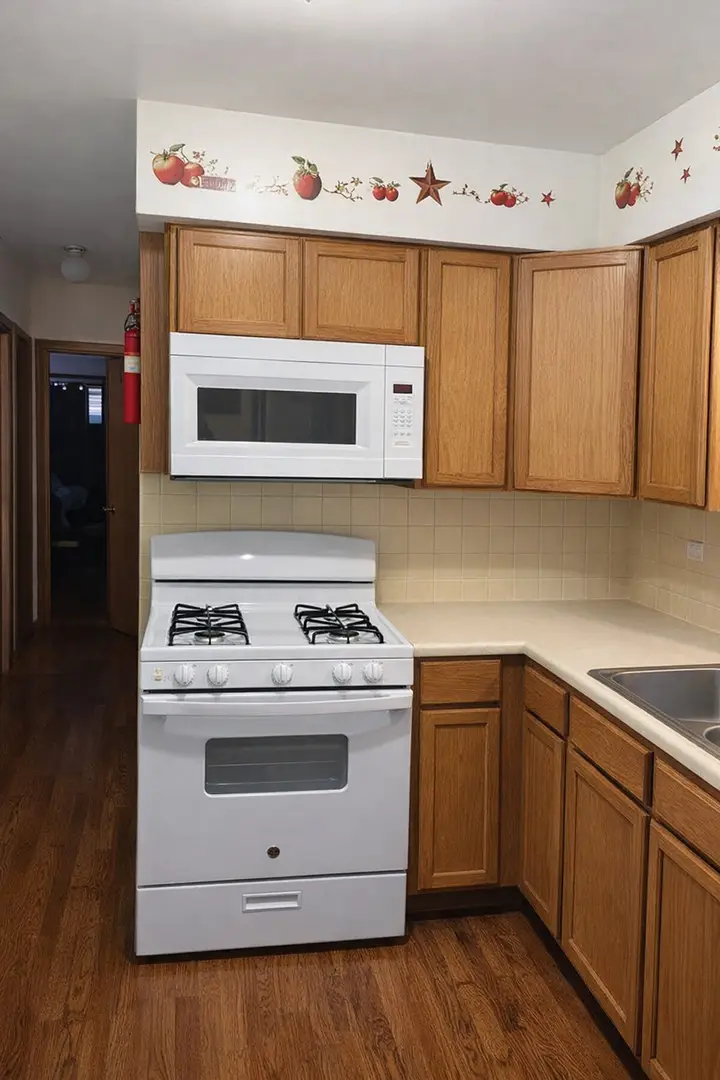 7131 S Hoyne Avenue, Chicago, IL 60636 - #2