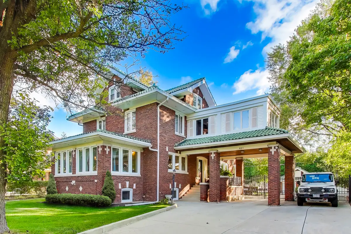 823 Jackson Avenue, River Forest, IL 60305 - #1
