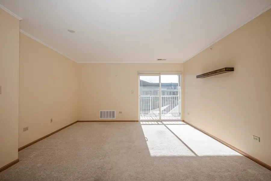 801 N Mclean Boulevard #320, Elgin, IL 60123 - #3