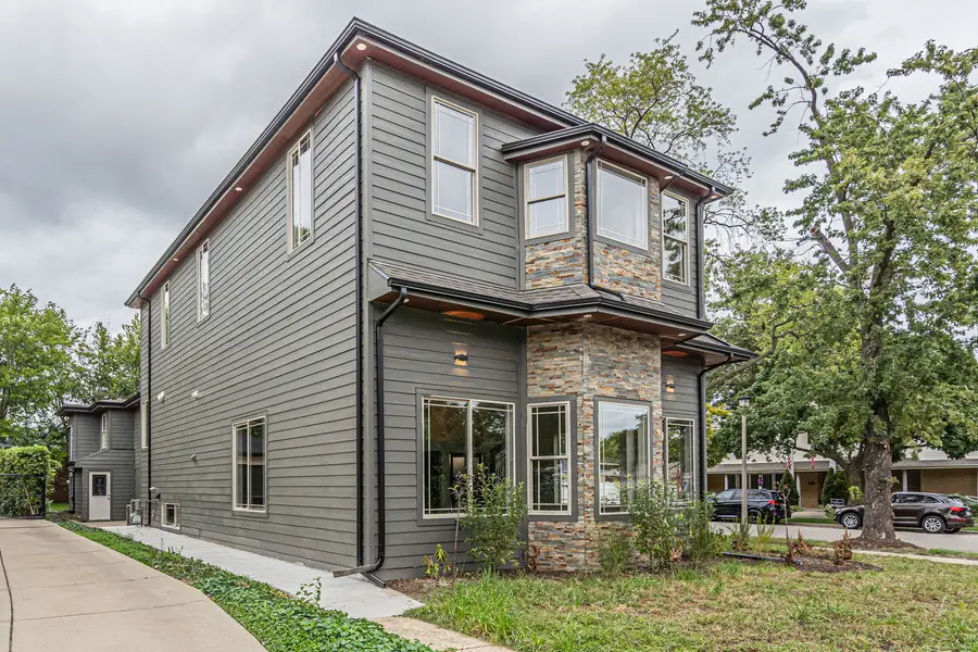 9100 Kenton Avenue, Skokie, IL 60076 - #3