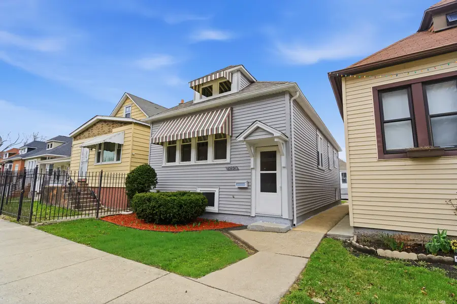 13231 S Buffalo Avenue, Chicago, IL 60633 - #2