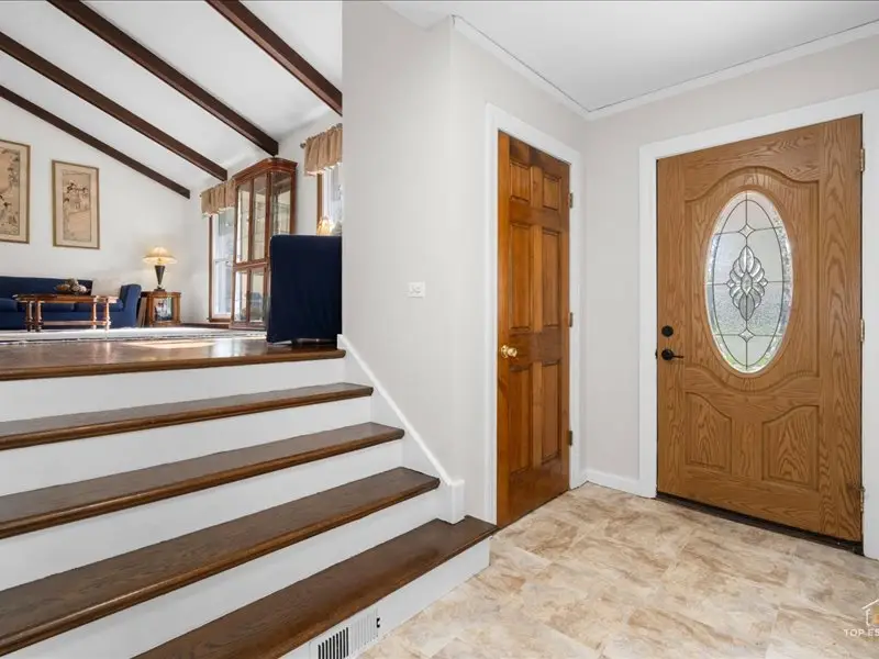 6531 Midhurst Road, Downers Grove, IL 60516 - #3