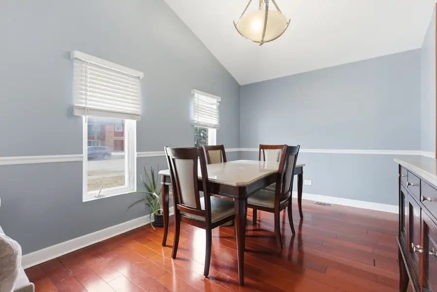 2736 E Goodrich Avenue E, Burnham, IL 60633 - #3