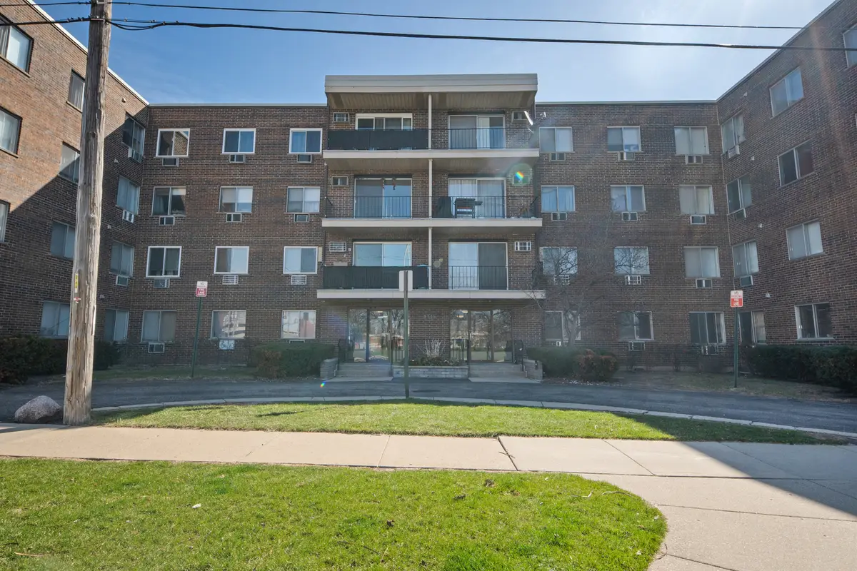 9445 Kenton Avenue #207, Skokie, IL 60076 - #1