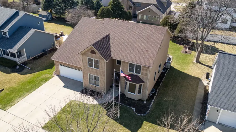 611 Prairie View Lane, Hinckley, IL 60520 - #3