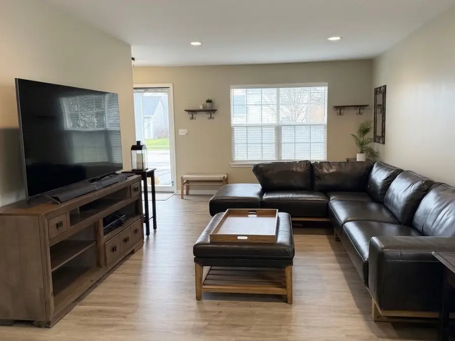 2082 Kathleen Circle, Montgomery, IL 60538 - #3