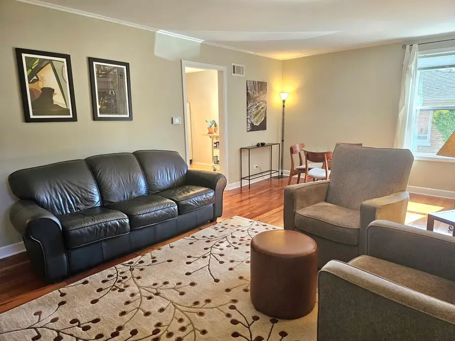 636 E Rockland Road, Libertyville, IL 60048 - #2