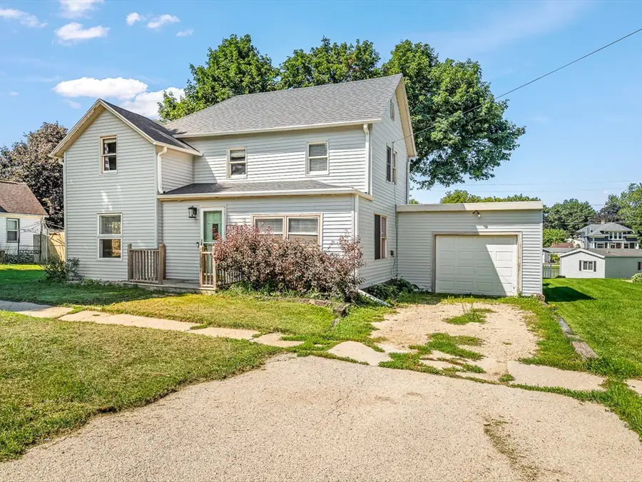312 N Stanton Street, Davis, IL 61019 - #3