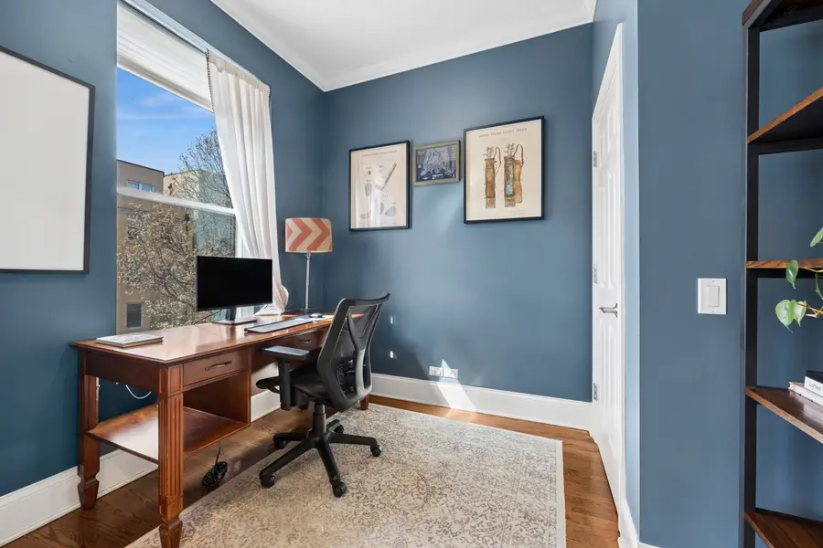 3745 N Wilton Avenue #2, Chicago, IL 60613 - #3