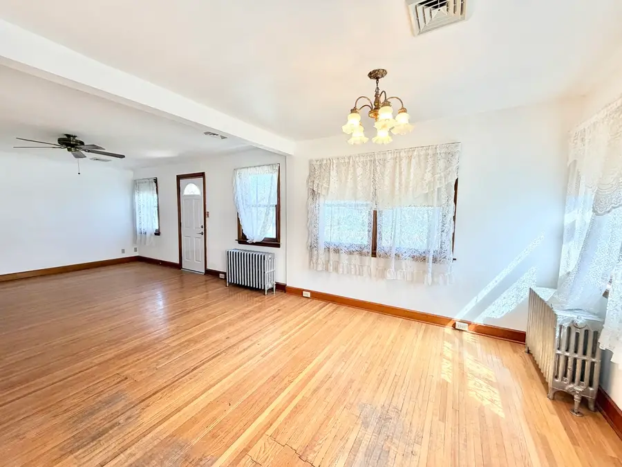 608 N Shabbona Street, Streator, IL 61364 - #3