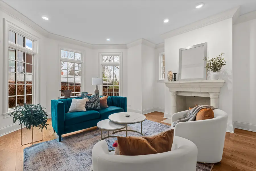 338 E Witchwood Lane, Lake Bluff, IL 60044 - #3