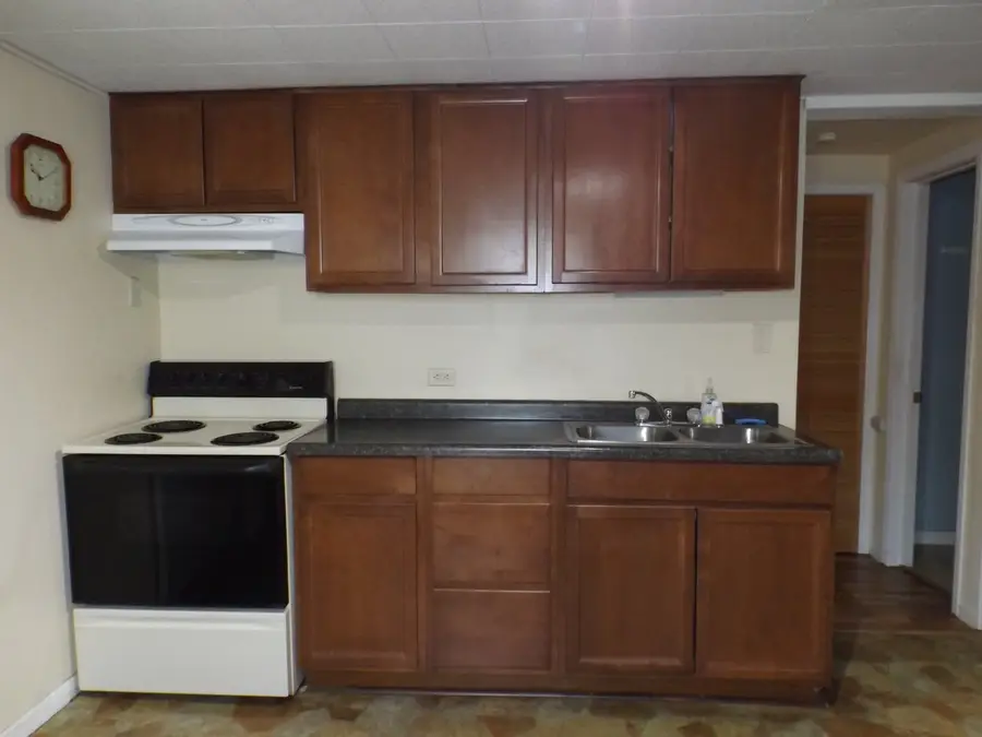 1413 Avenue A, Rock Falls, IL 61071 - #2