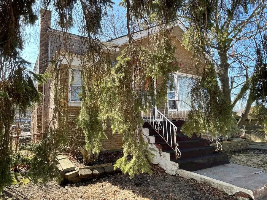 2313 E 92nd Street, Chicago, IL 60617 - #3