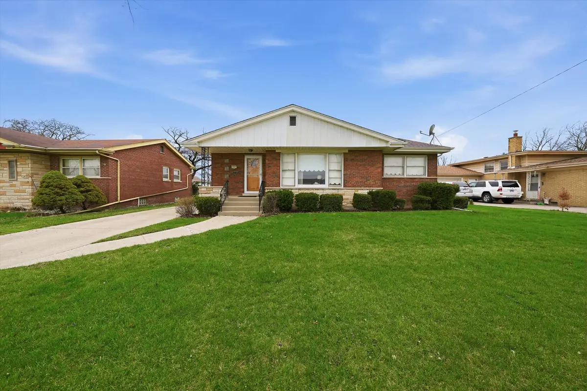 834 N Maple Drive, Chicago Heights, IL 60411 - #1