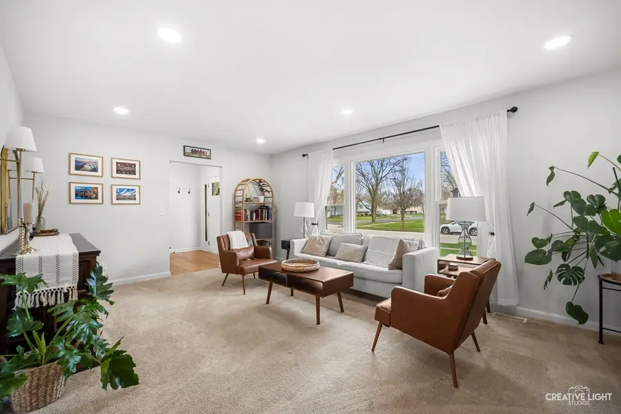 800 Fellows Street, Saint Charles, IL 60174 - #3