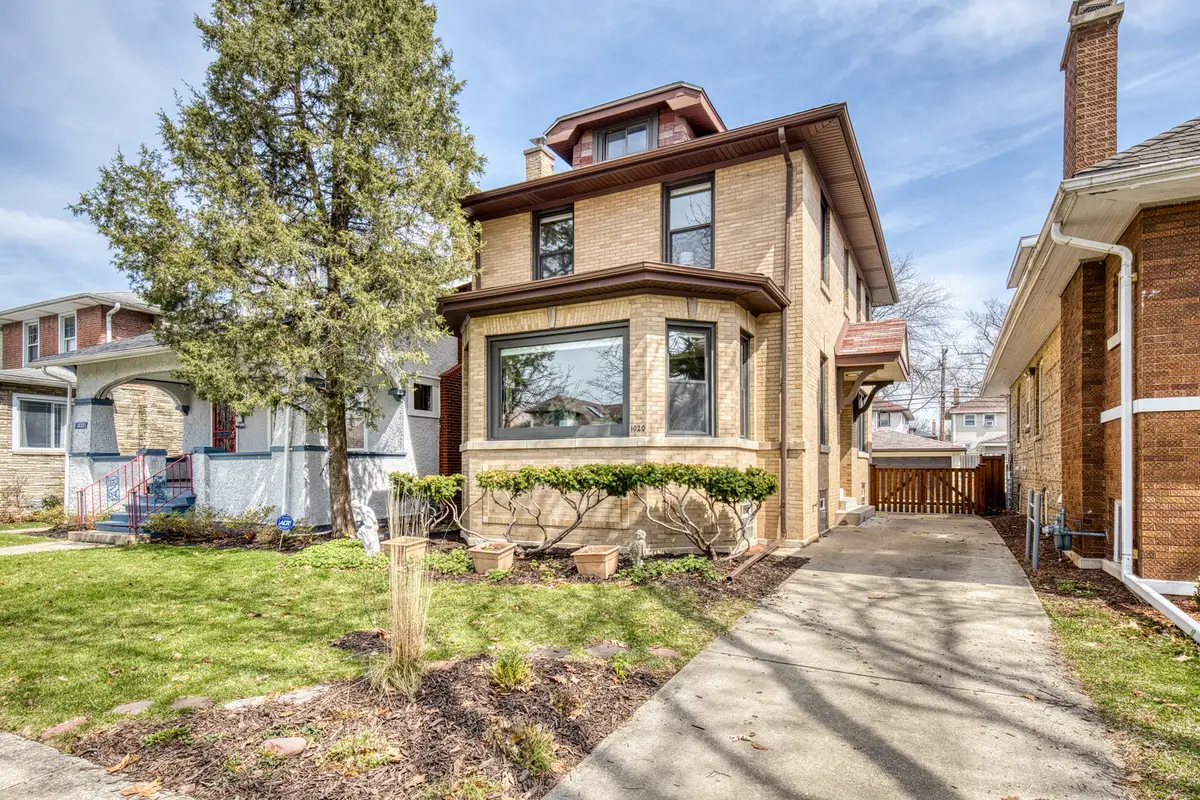 1020 N Taylor Avenue, Oak Park, IL 60302 - #1