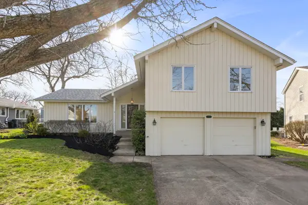 1530 N Blanchard Court, Wheaton, IL 60187