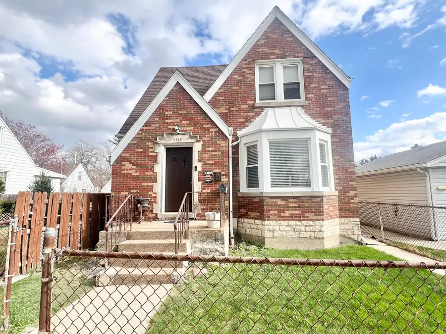7713 W Forest Preserve Avenue, Chicago, IL 60634 - #3