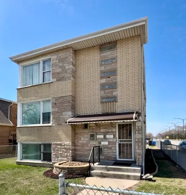 7900 S Richmond Street, Chicago, IL 60652