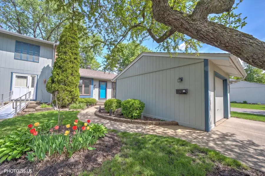 211 Edgewater Drive, Bloomingdale, IL 60108 - #2