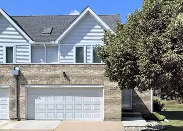 9400 Lindsay Street, Orland Hills, IL 60487