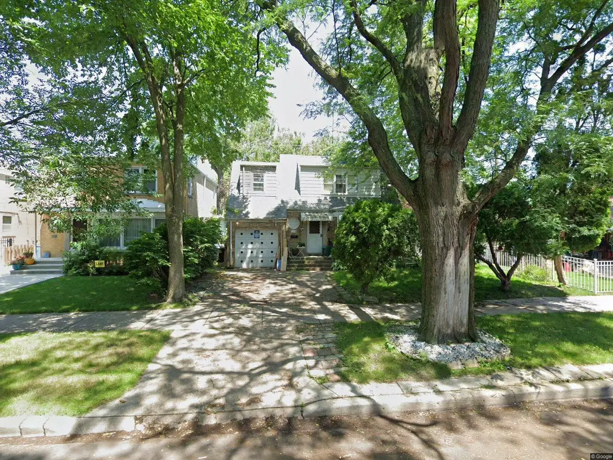 2814 W Balmoral Avenue, Chicago, IL 60625 - #1