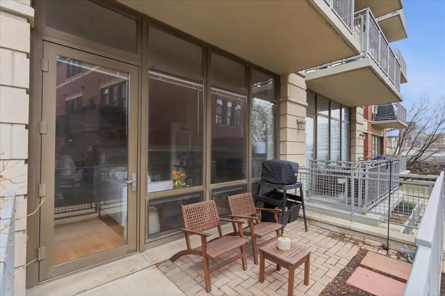 1000 N Kingsbury Street #104, Chicago, IL 60610 - #3