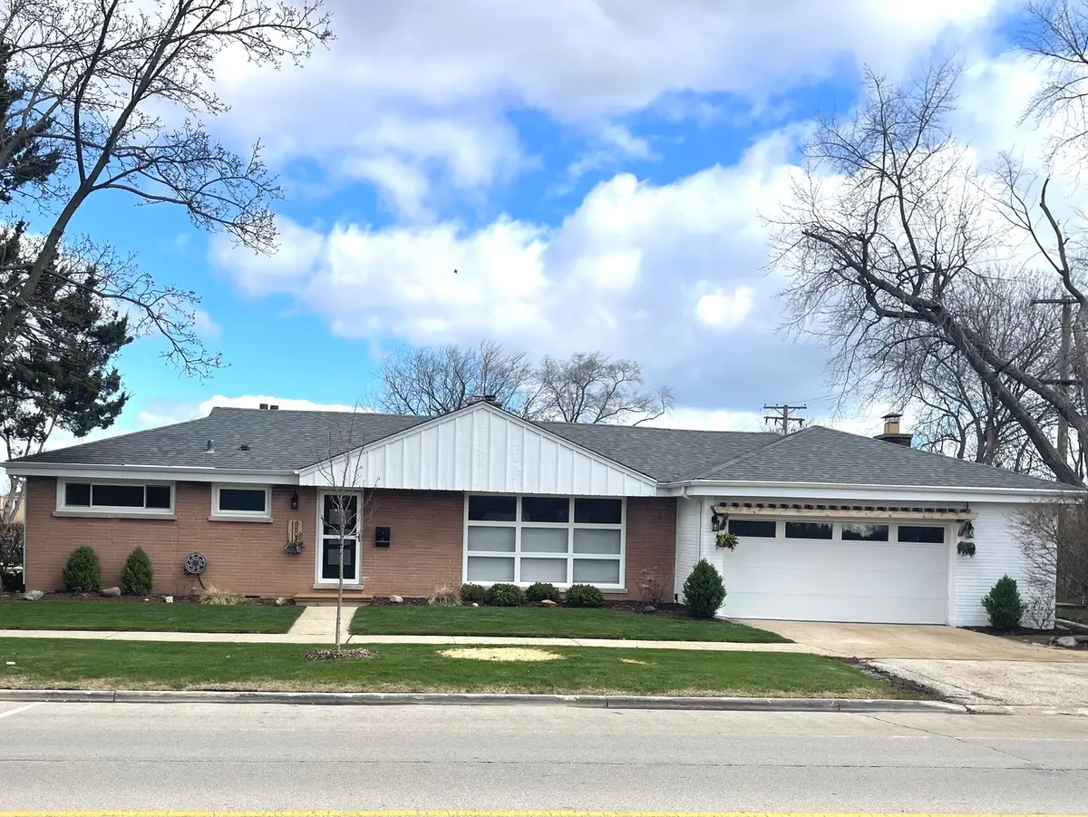 6803 N Keeler Avenue, Lincolnwood, IL 60712 - #1