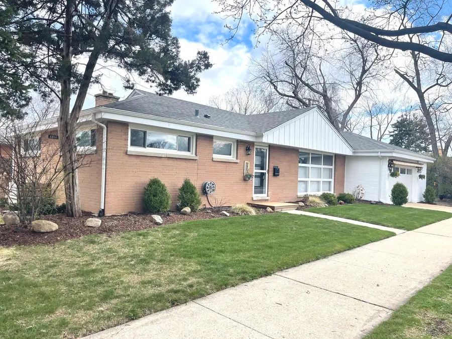 6803 N Keeler Avenue, Lincolnwood, IL 60712 - #3