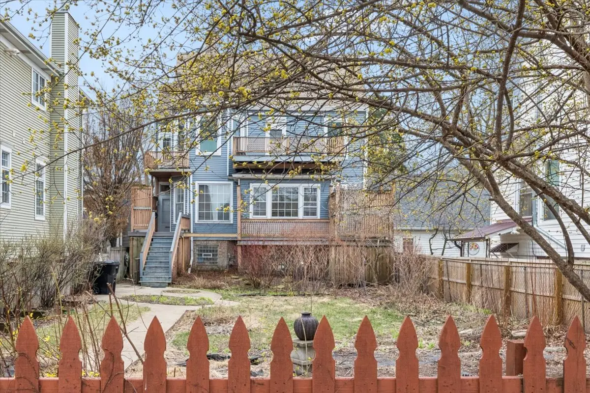 2149 W Eastwood Avenue, Chicago, IL 60625 - #1