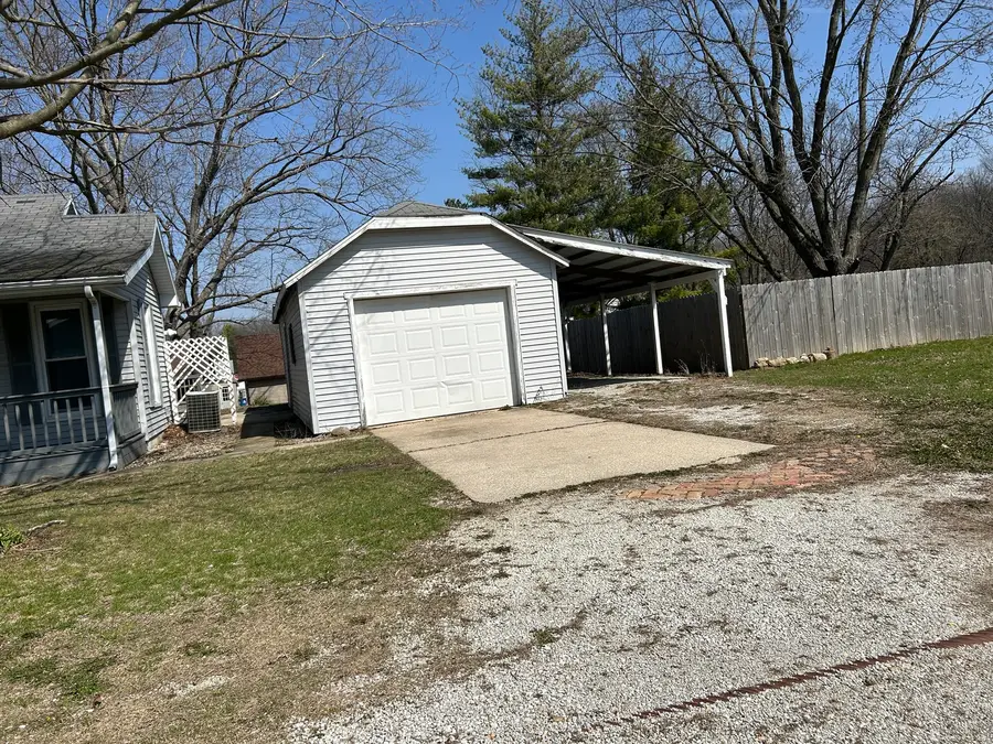 201 E North Street, Saybrook, IL 61770 - #2
