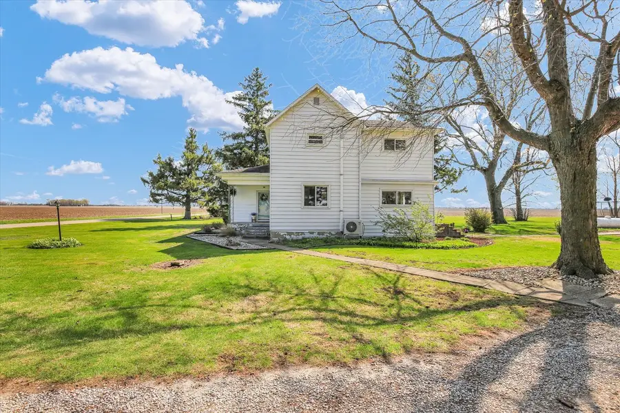 851 E County Road 750, Tuscola, IL 61953 - #3