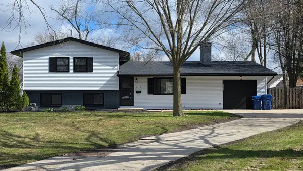 1110 Holmes Place, DeKalb, IL 60115