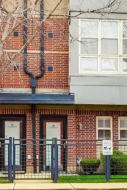 49 E 23rd Street, Chicago, IL 60616