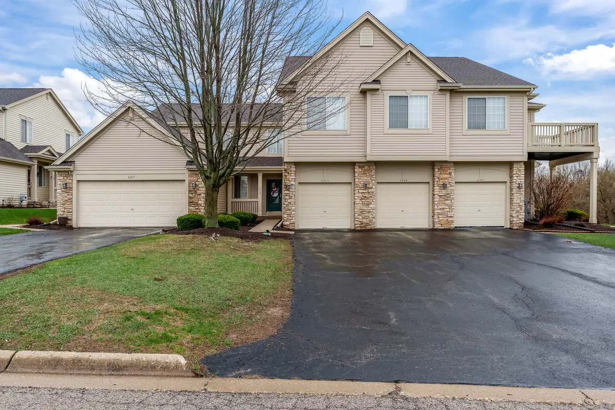 6307 Commonwealth Drive #1, Loves Park, IL 61111 - #1