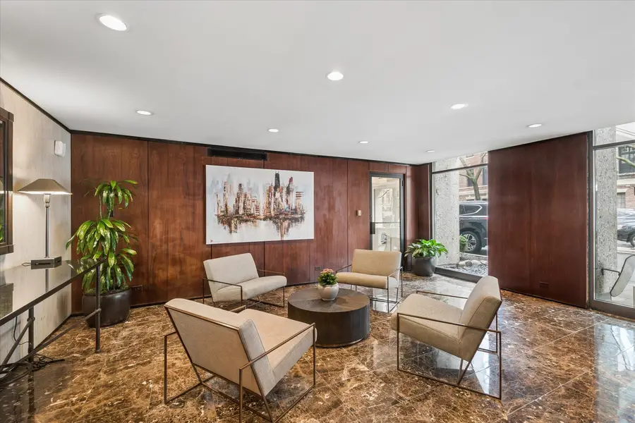 1 E Scott Street #1112, Chicago, IL 60610 - #2