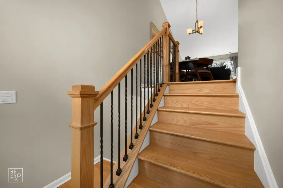 2696 S Embers Lane, Arlington Heights, IL 60005 - #3