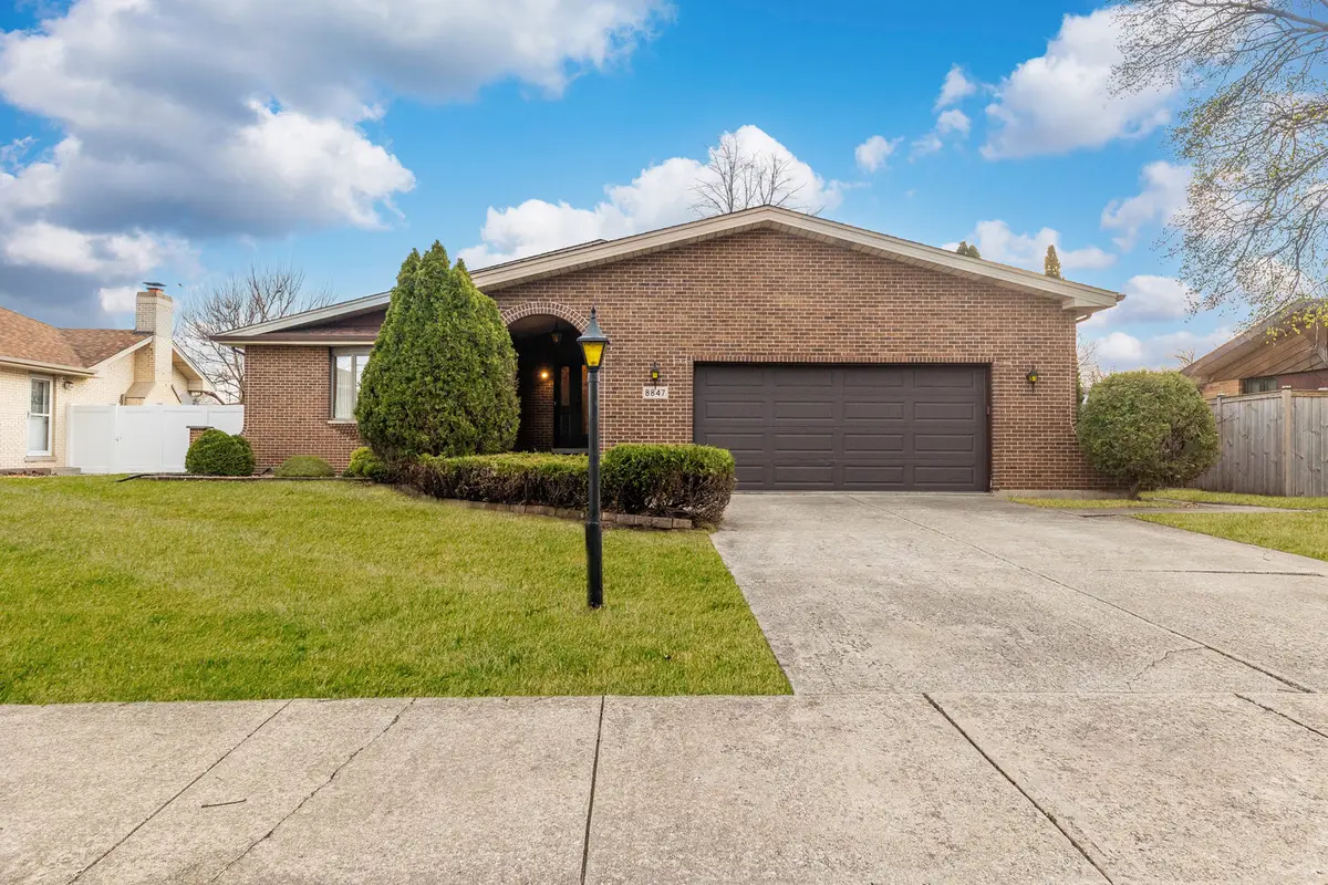 8847 Meade Avenue, Oak Lawn, IL 60453 - #1