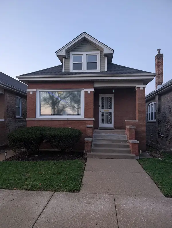 5111 W Potomac Avenue, Chicago, IL 60651