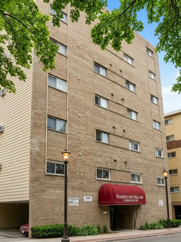 7449 Washington Street #305, Forest Park, IL 60130