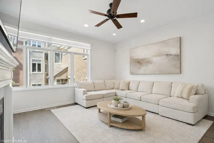 1251 W Fletcher Street #E, Chicago, IL 60657 - #2