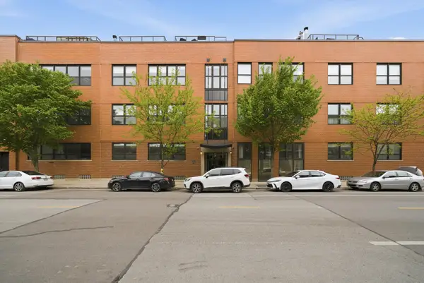 1728 N Damen Avenue #106, Chicago, IL 60647