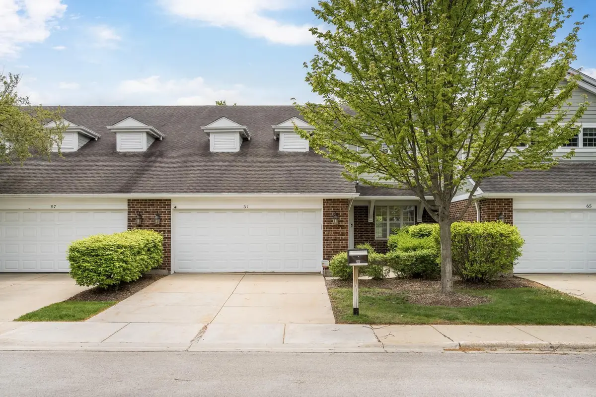 61 Caribou Crossing, Northbrook, IL 60062 - #1