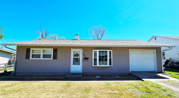 Address Withheld By Seller, Centralia, IL 62801