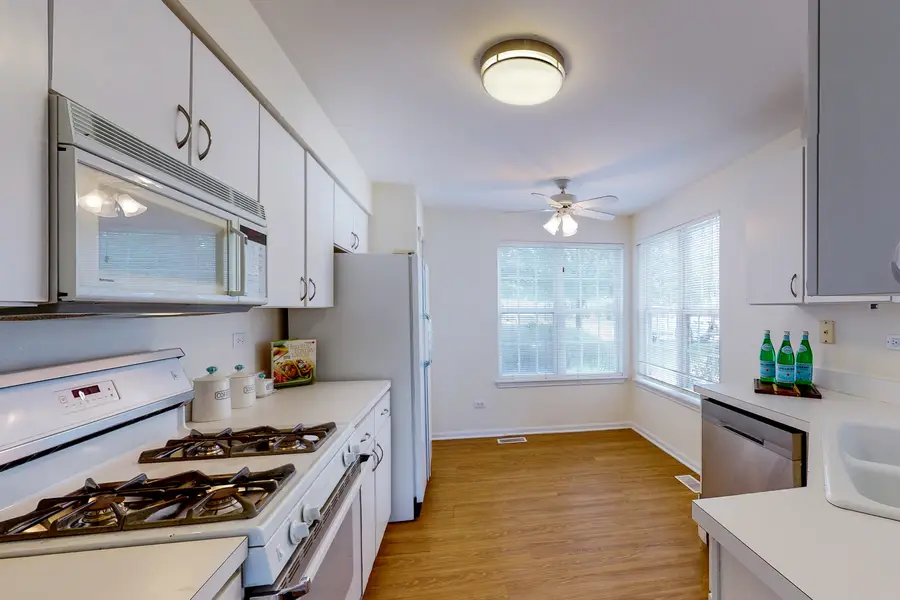 1060 Providence Lane, Buffalo Grove, IL 60089 - #2