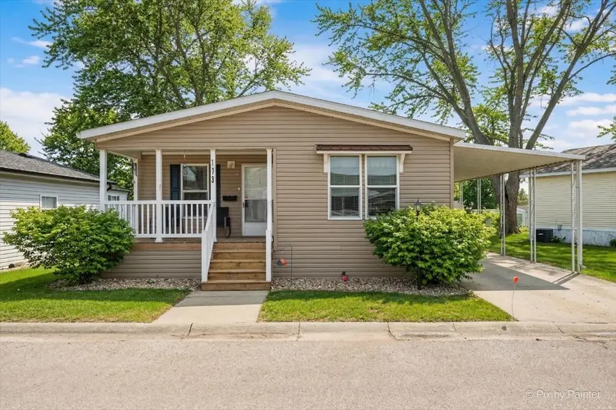 173 Northshore Road, Elgin, IL 60123 - #2