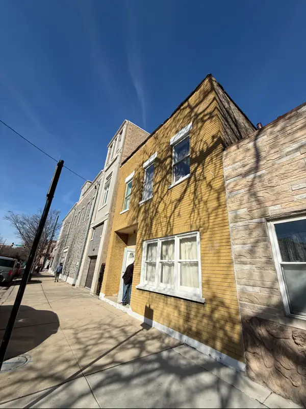 Address Withheld By Seller, Chicago, IL 60612